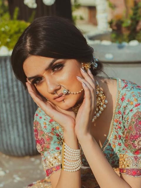 Bridal makeup and hairstyling by Ria Katyal
